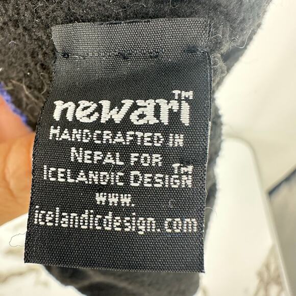 Ambler Womens Wool Beanie Hand Knit Blue Purple Winter Norwegian Scandinavian - Picture 4 of 6